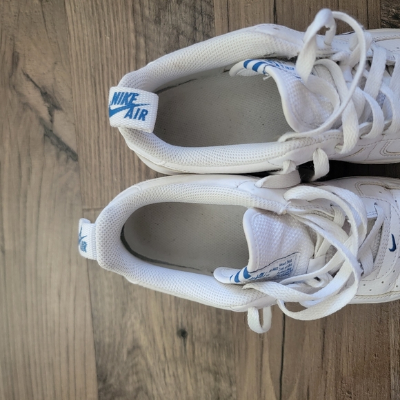 Air Force 1 '07 LV8 'Reflective Swoosh - White Dark Marina Blue Size… - Picture 2 of 7
